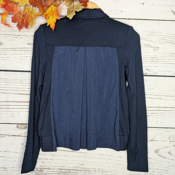 CAbi Chance 5476 Navy Moto Jacket Knit Front Zip Sz XS EUC - Picture 4 of 8